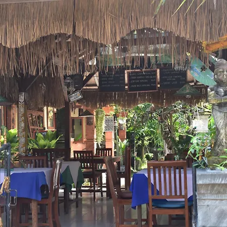 Barclona Guesthouses Lovina
