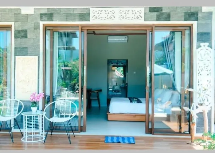 Barclona Lovina Apartment *